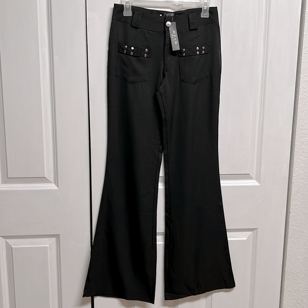 Mesh USA Black Low Rise Flare Leg Dress Pants Size Jr S NWT